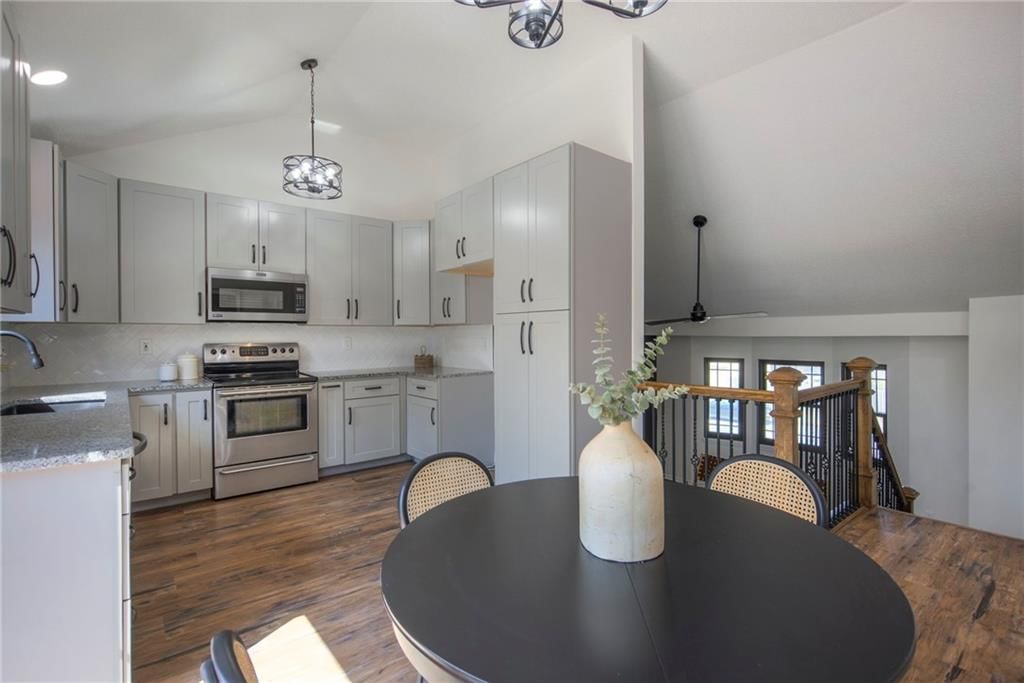 1201 E Butterfield Place — photo 15
