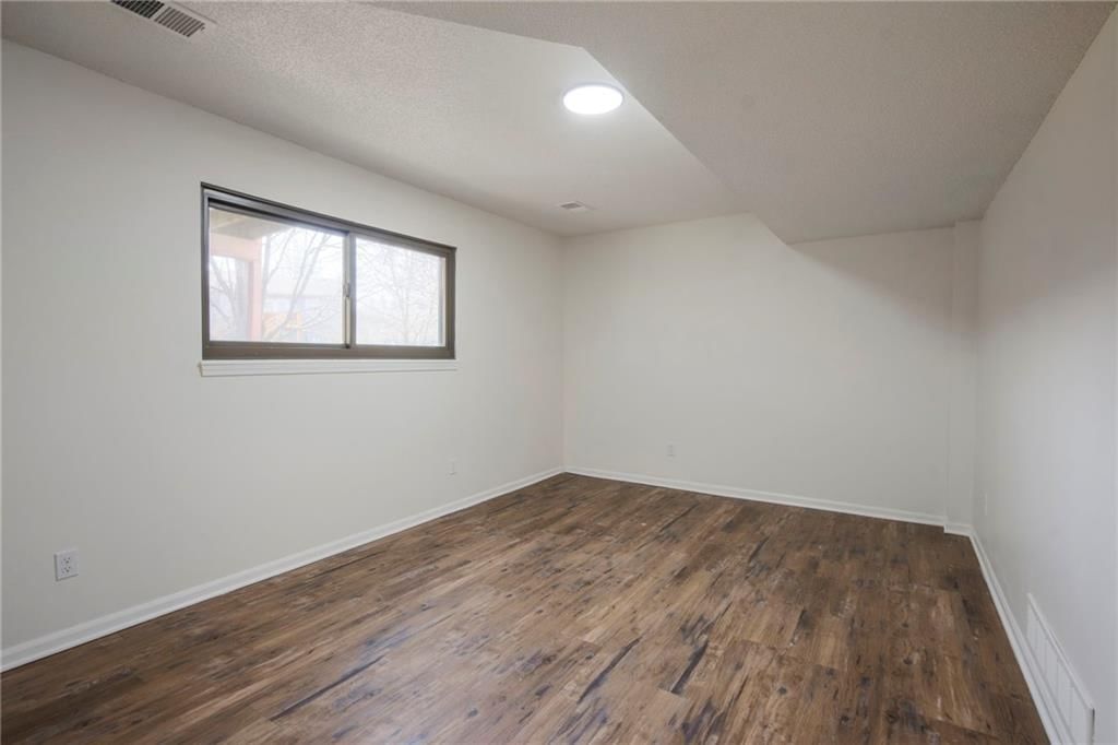 1201 E Butterfield Place — photo 31