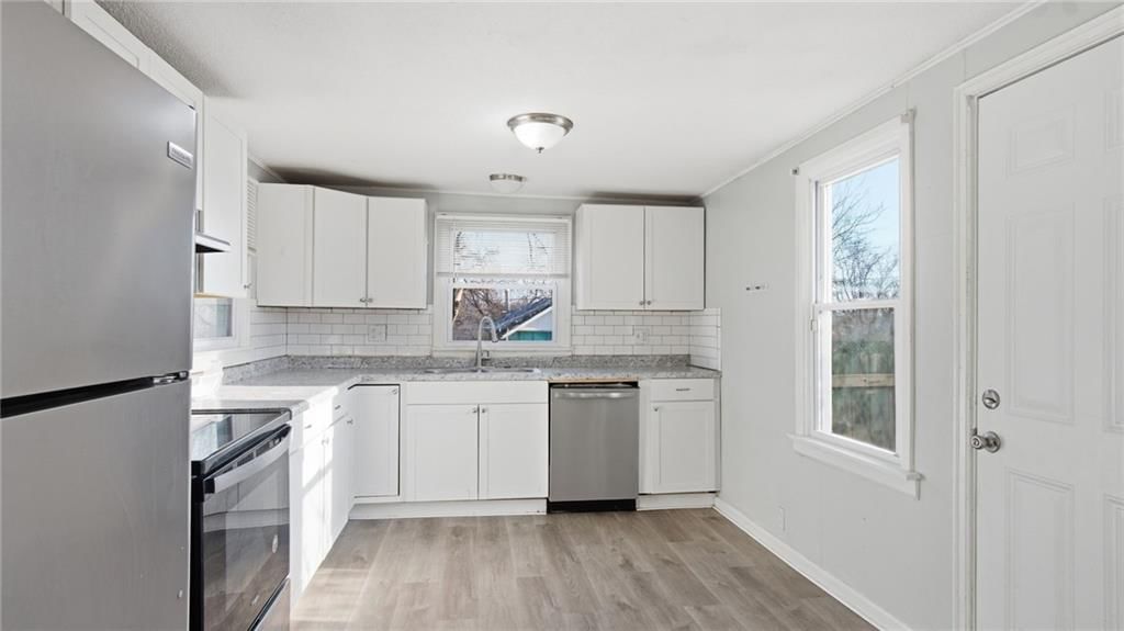 1017 E Smith Avenue — photo 5