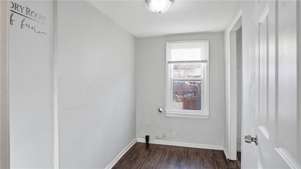 1017 E Smith Avenue — photo 18