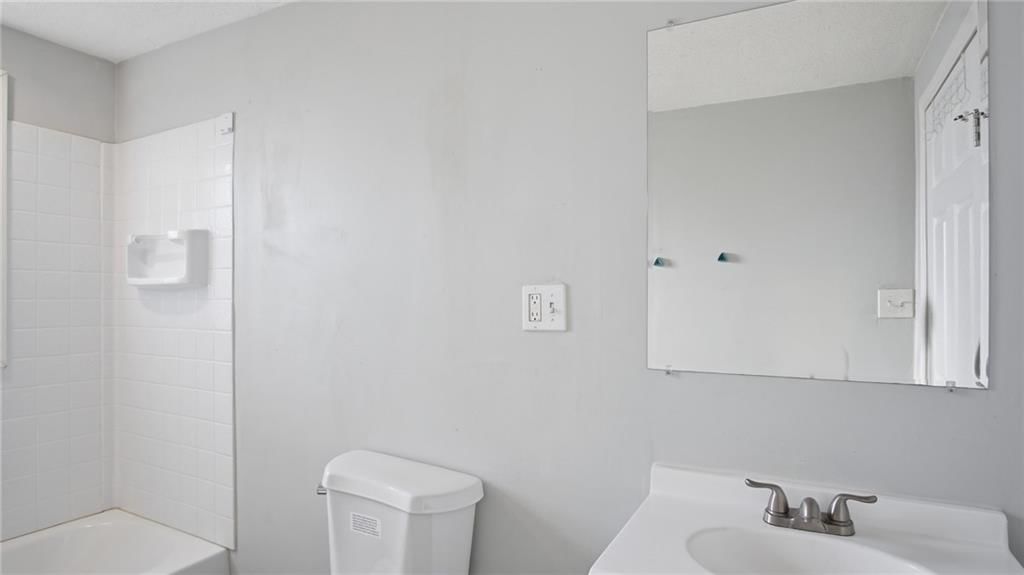 1017 E Smith Avenue — photo 19