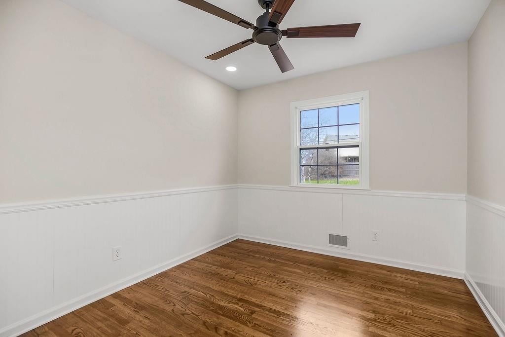 1402 SW Charleston Avenue W — photo 23