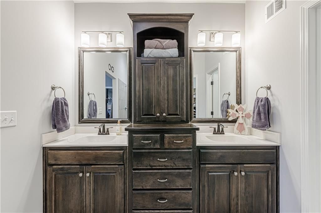1506 Cross Creek Drive — photo 11