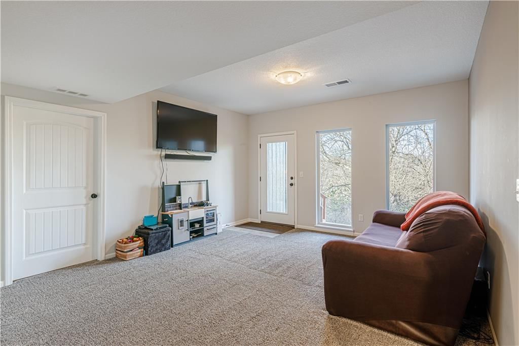 1506 Cross Creek Drive — photo 16