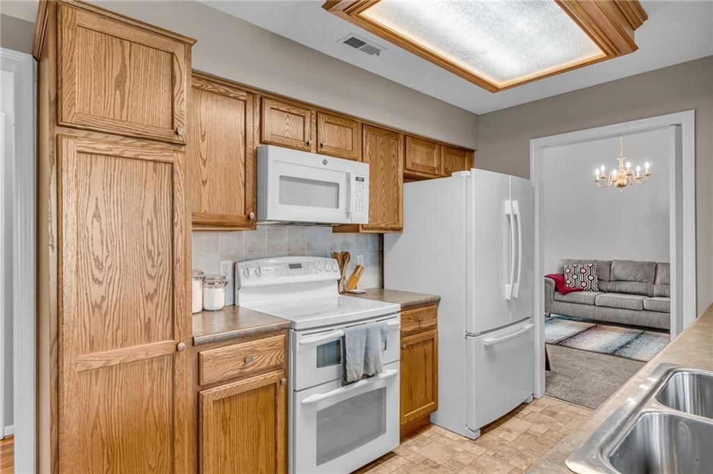2904 Atchison Circle — photo 21