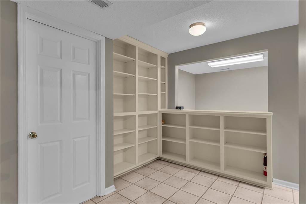 2904 Atchison Circle — photo 40