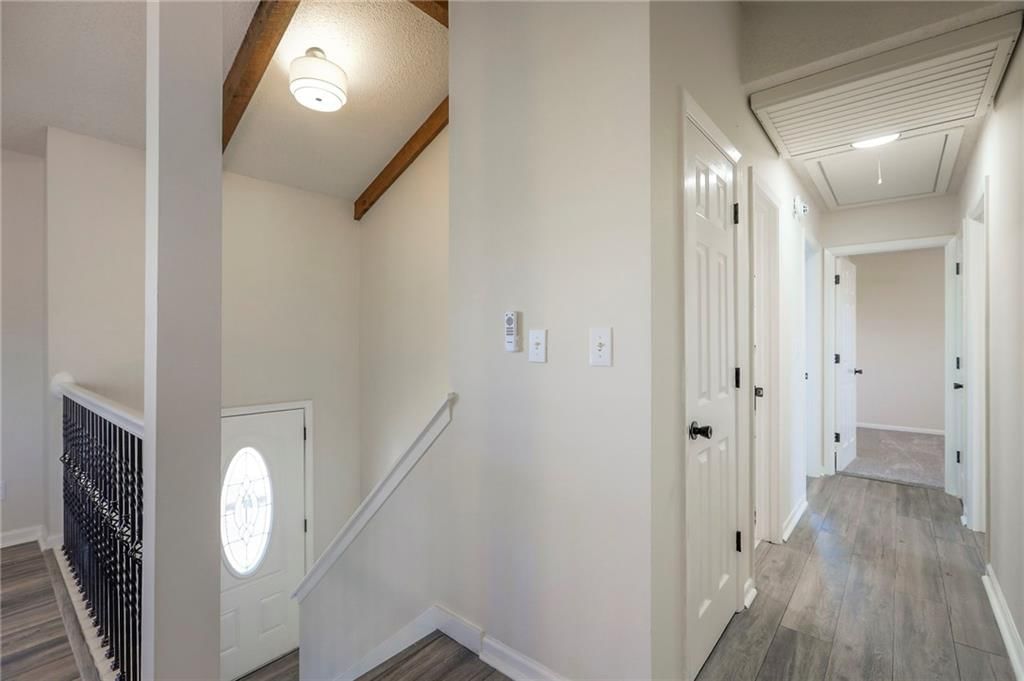 9844 N Cherry Street — photo 4