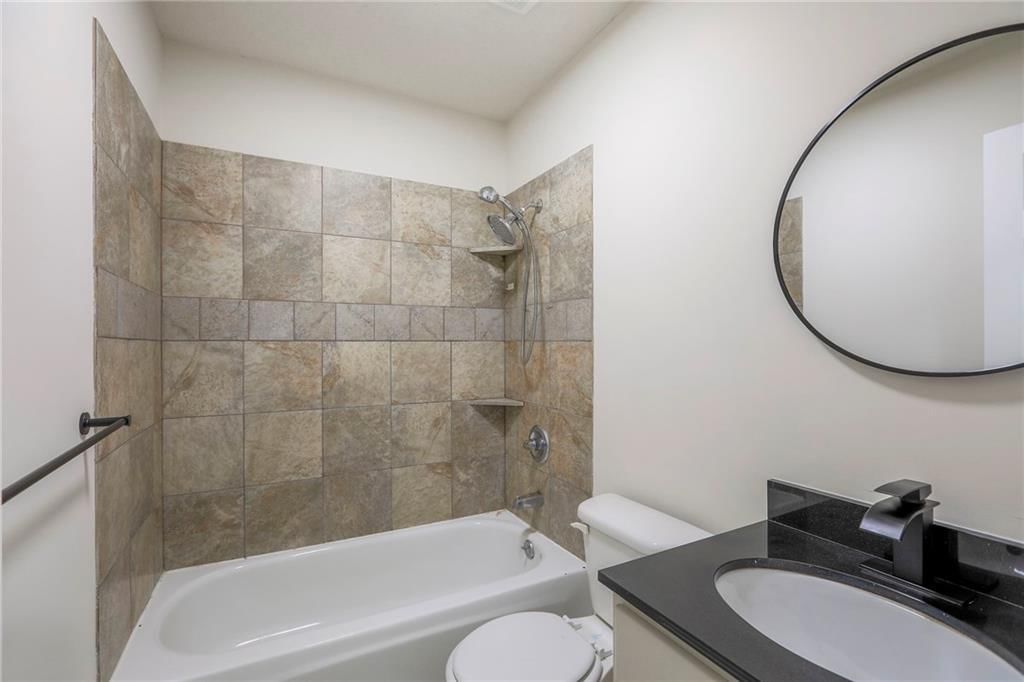9844 N Cherry Street — photo 14