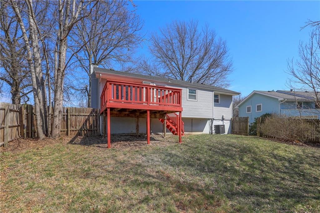 9844 N Cherry Street — photo 33
