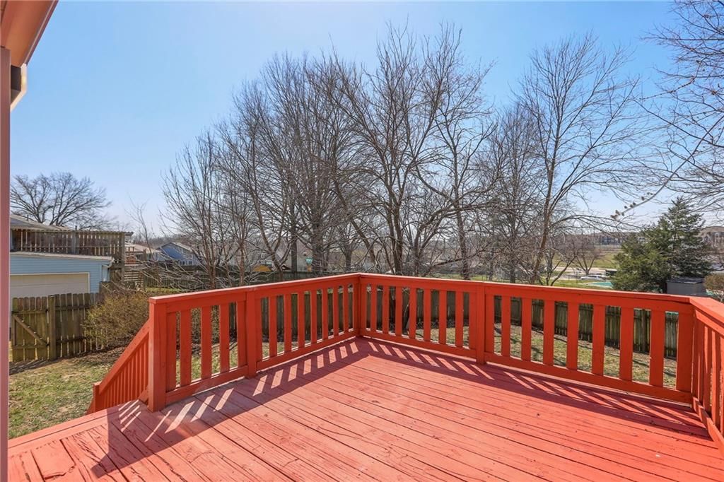 9844 N Cherry Street — photo 35