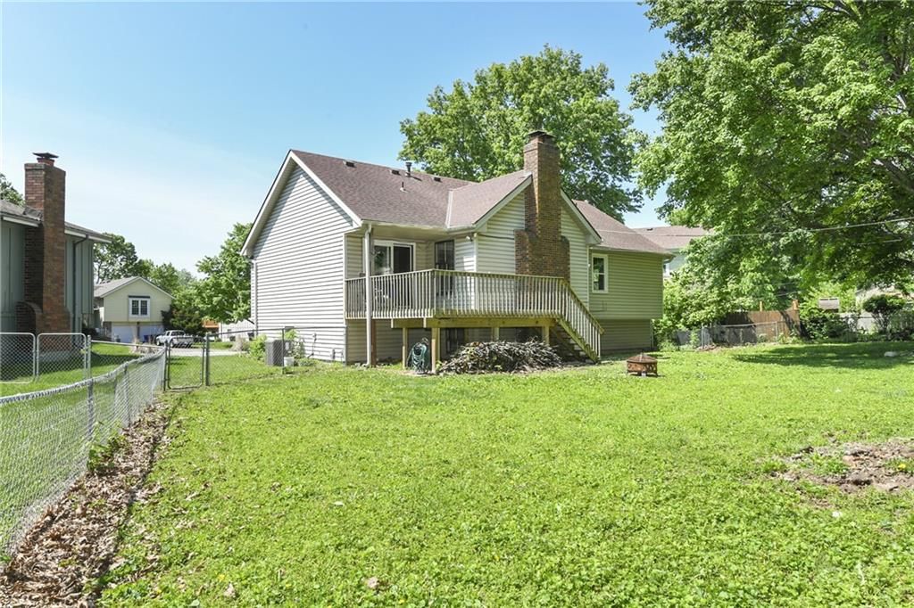 15906 W 154th Terrace — photo 34