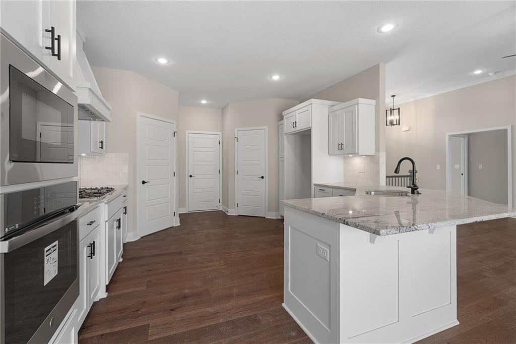 6930 NE 102nd Street — photo 9