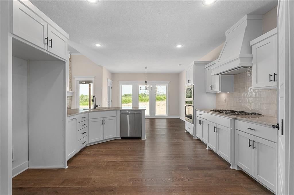 6930 NE 102nd Street — photo 11
