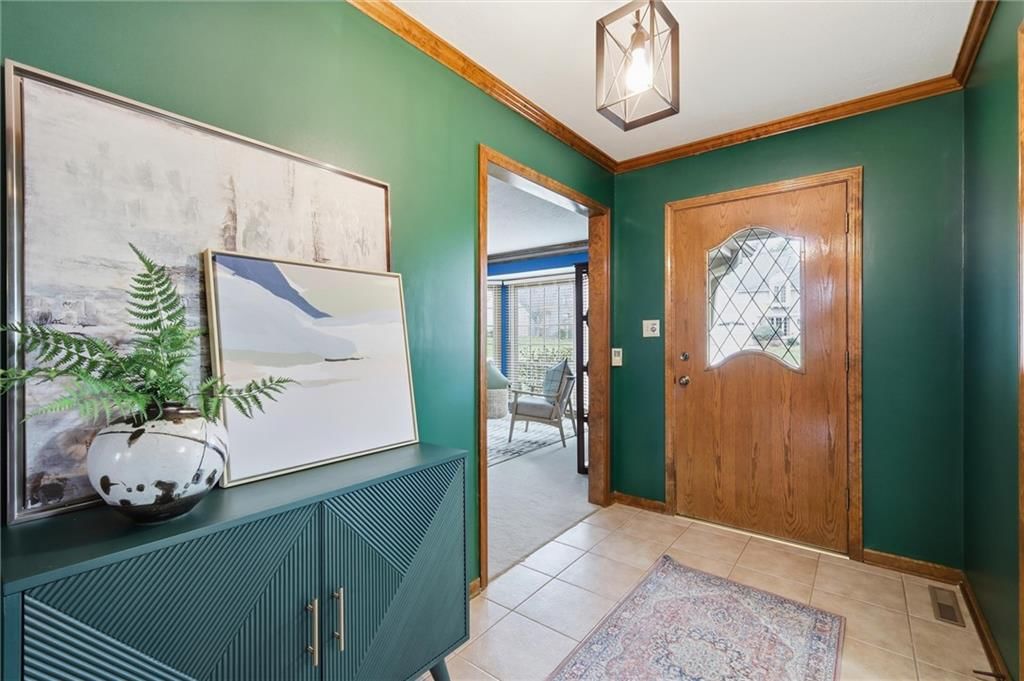 12333 Pembroke Lane — photo 4