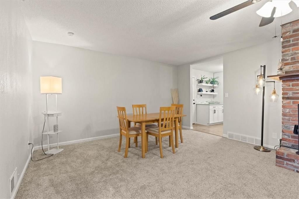 7235 Wallace Avenue — photo 7
