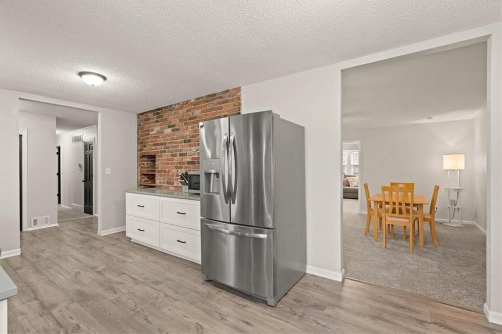 7235 Wallace Avenue — photo 13