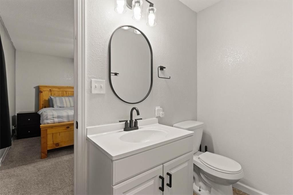 7235 Wallace Avenue — photo 22