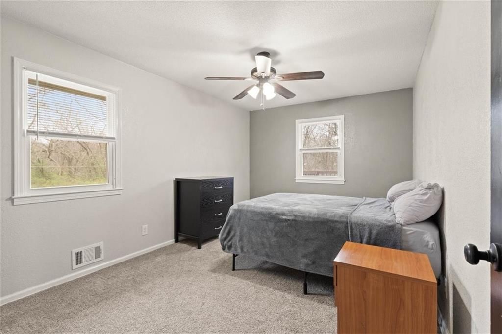 7235 Wallace Avenue — photo 23