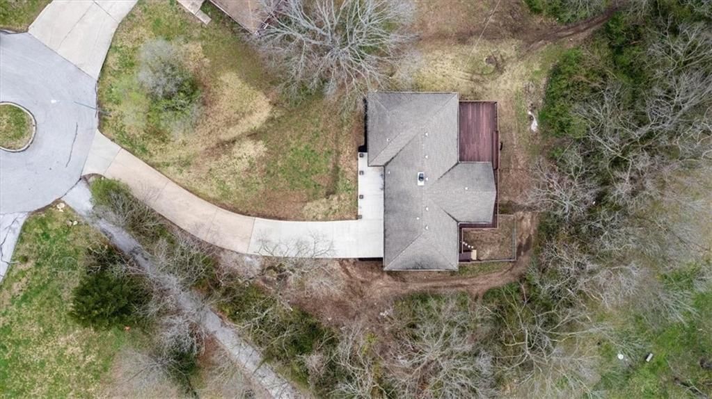 7235 Wallace Avenue — photo 39