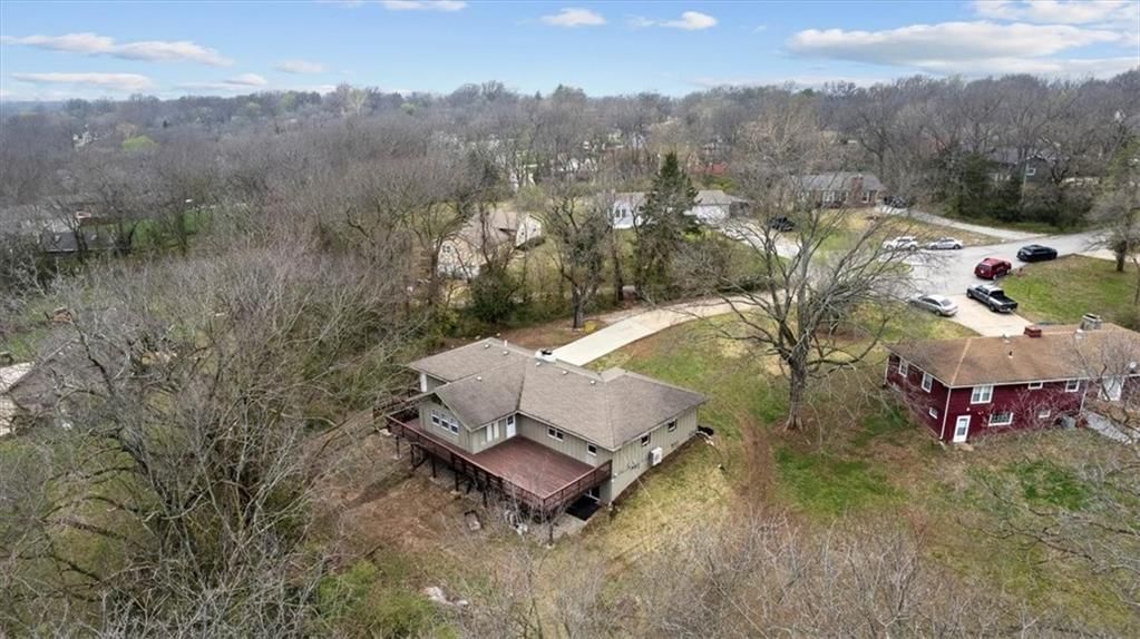 7235 Wallace Avenue — photo 40