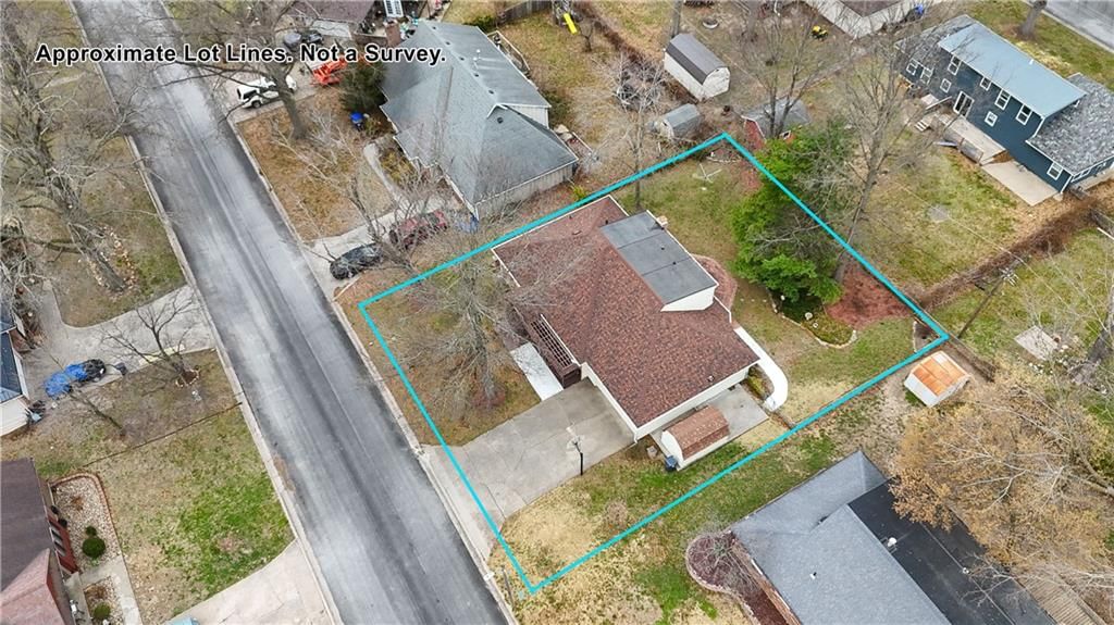 2614 Plaza Avenue — photo 2
