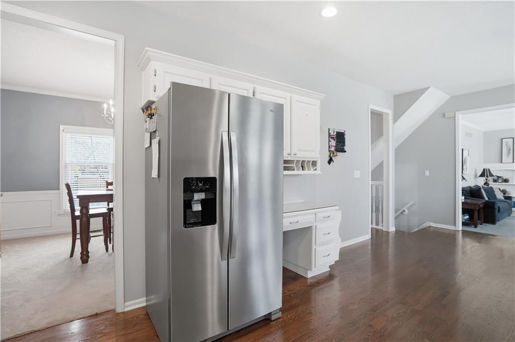 15204 OUTLOOK Street — photo 10