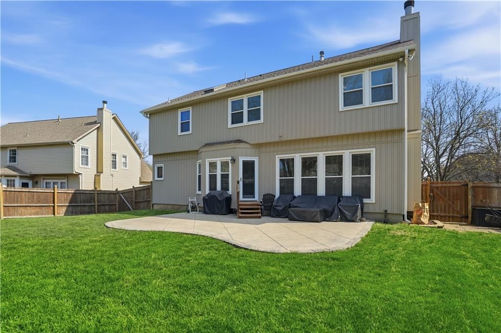 15204 OUTLOOK Street — photo 30