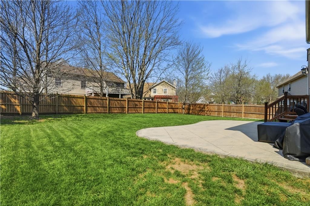 15204 OUTLOOK Street — photo 32