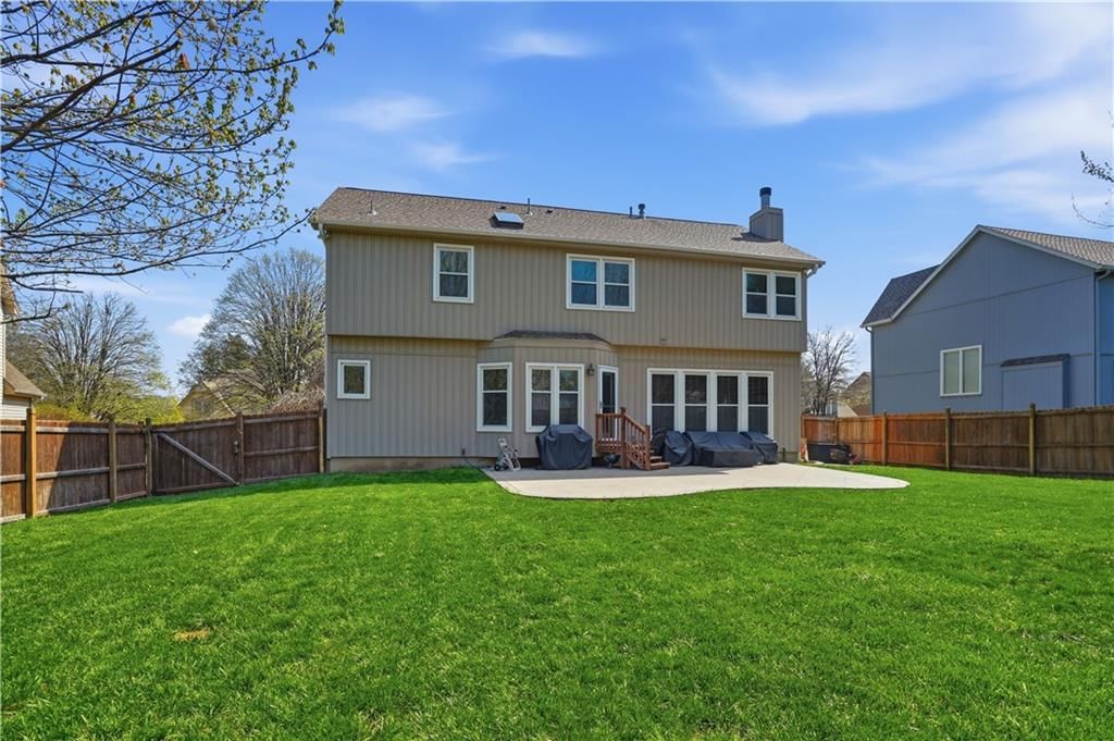 15204 OUTLOOK Street — photo 33