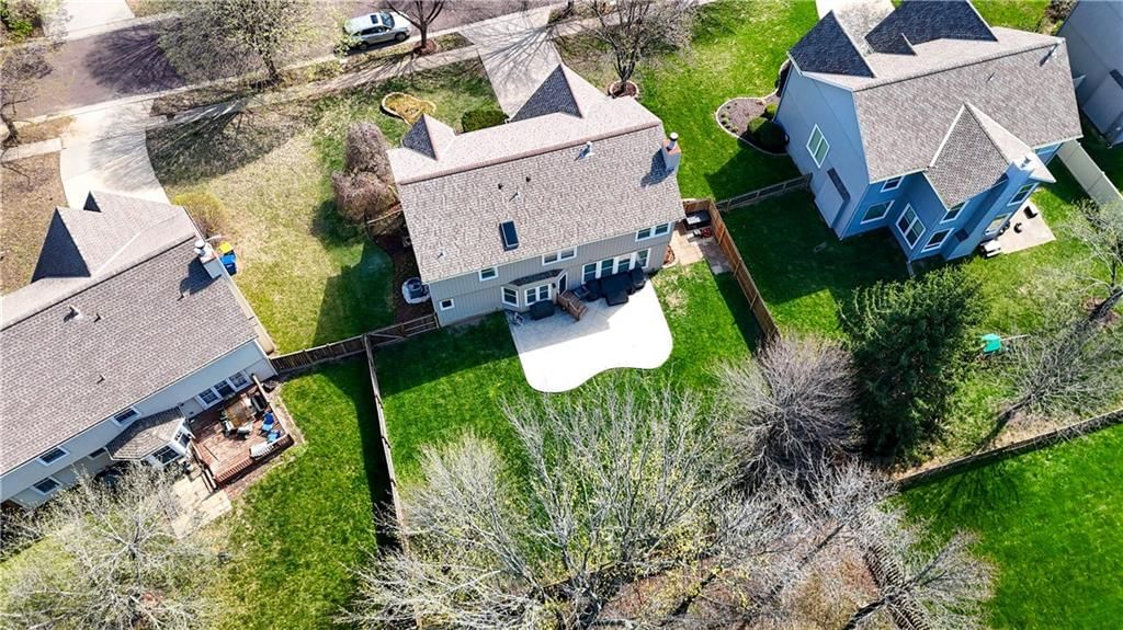 15204 OUTLOOK Street — photo 37