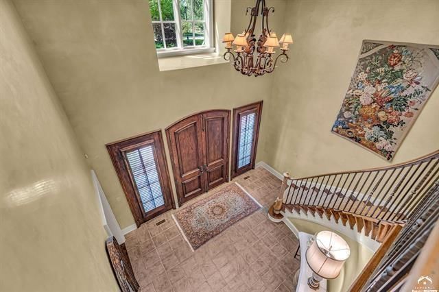 208 Fall Creek Drive — photo 27