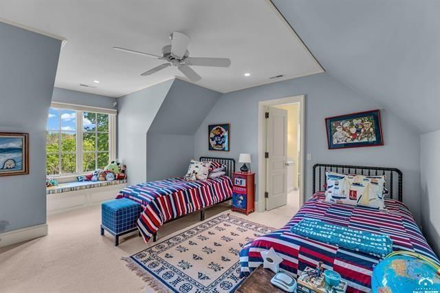 208 Fall Creek Drive — photo 35