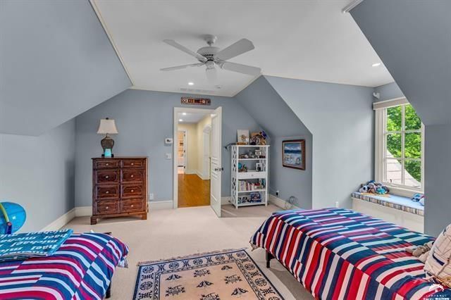 208 Fall Creek Drive — photo 36