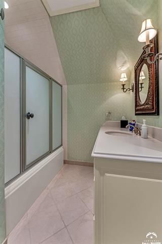 208 Fall Creek Drive — photo 38