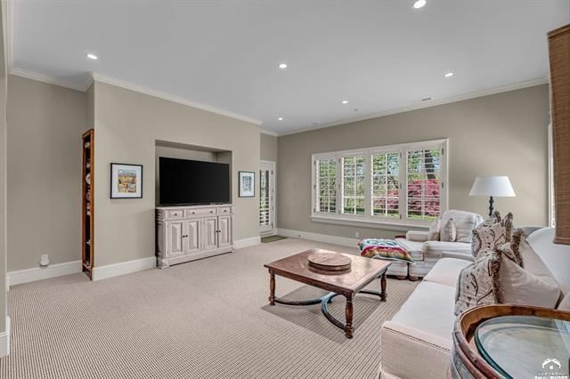 208 Fall Creek Drive — photo 41