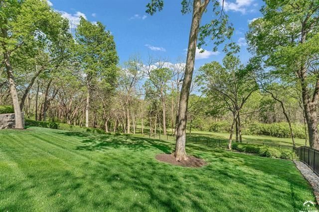 208 Fall Creek Drive — photo 55