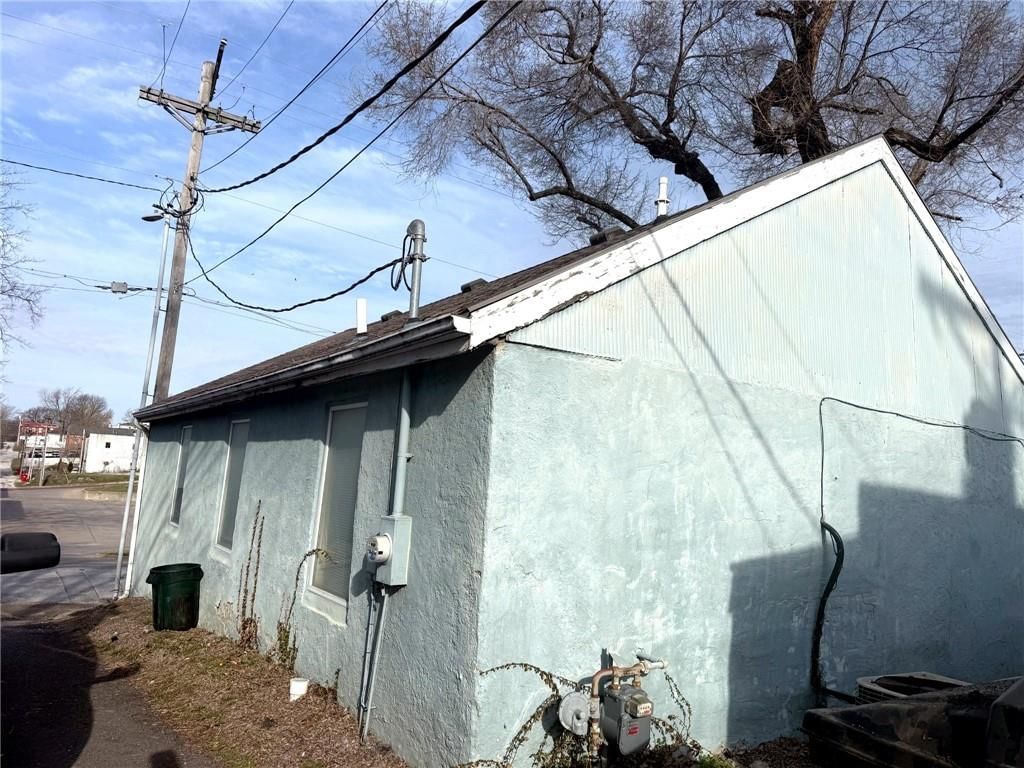 206 S 12th Street — photo 15