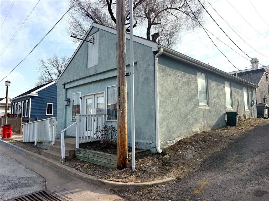 206 S 12th Street — photo 16