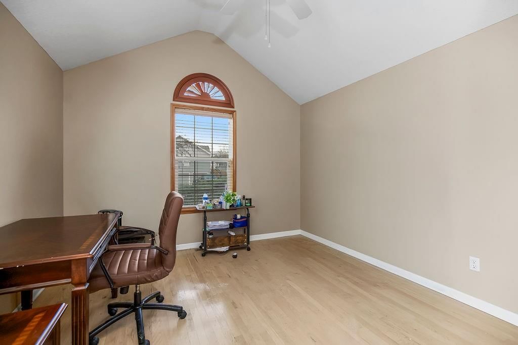 605 NW Silverstone Circle — photo 14