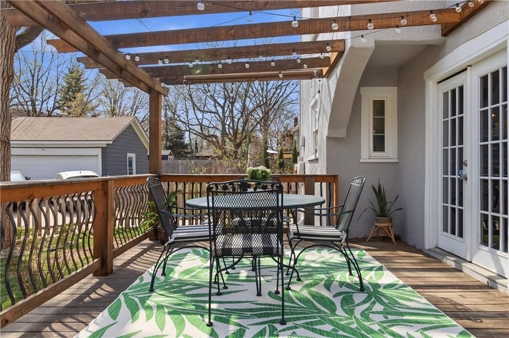 23 E Winthrope Road — photo 43