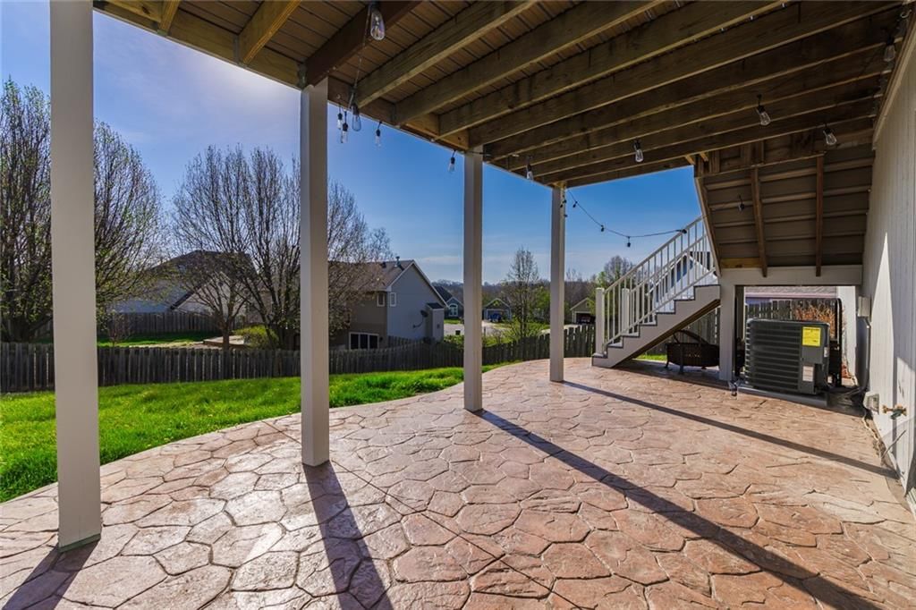 7419 N HICKORY Street — photo 19