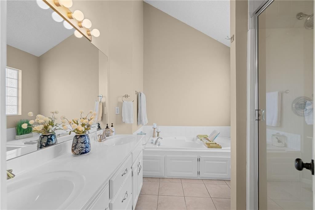 1116 NE WOODBURY Court — photo 20