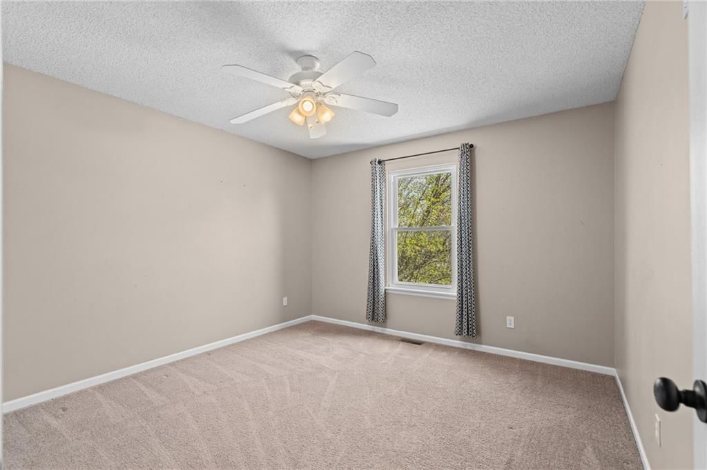 1116 NE WOODBURY Court — photo 23