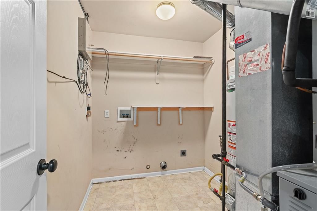 1116 NE WOODBURY Court — photo 32