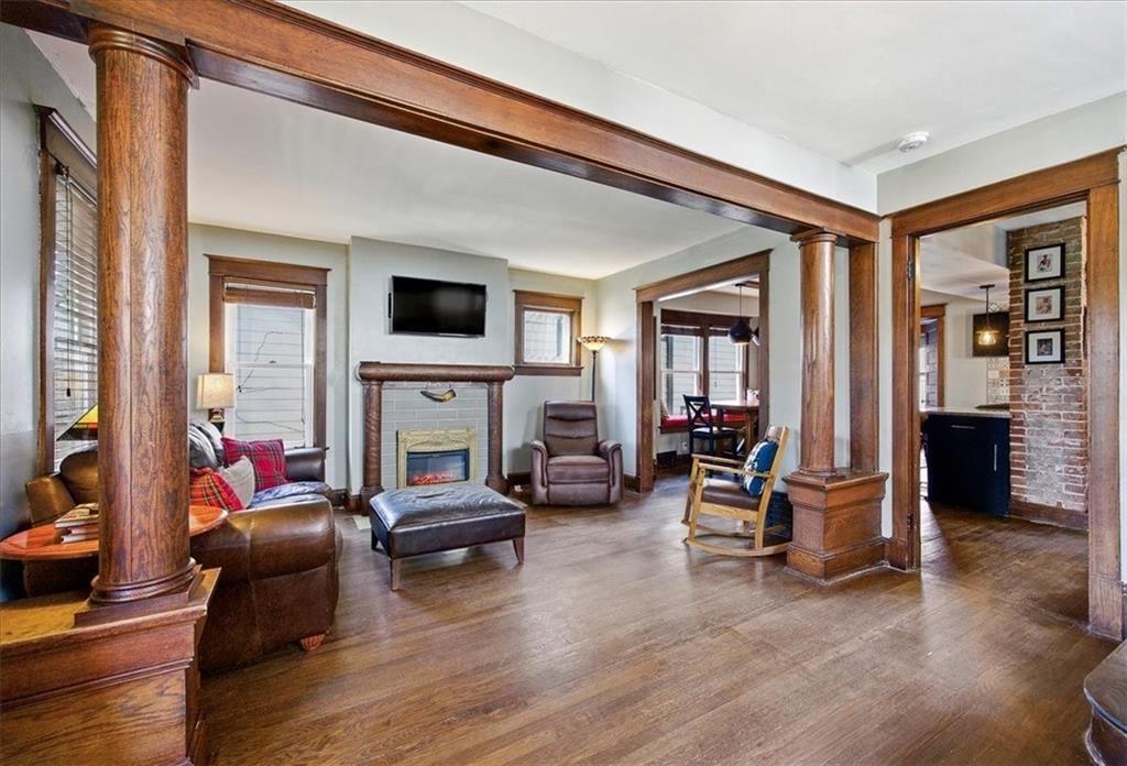 4142 Locust Street — photo 4