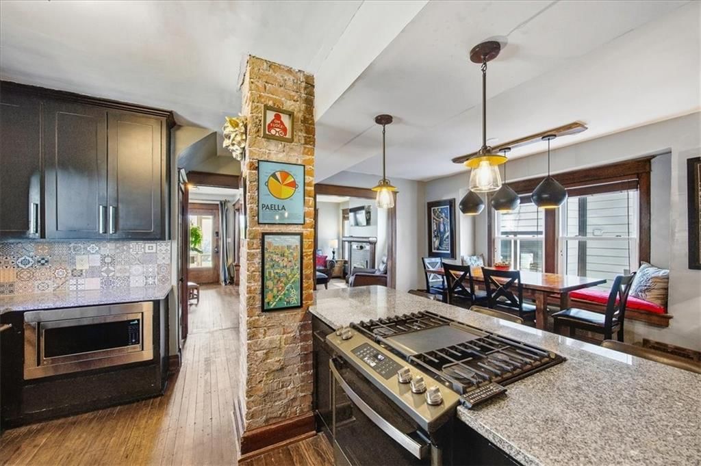 4142 Locust Street — photo 10