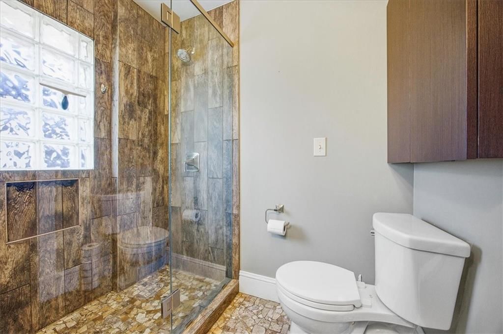 4142 Locust Street — photo 16