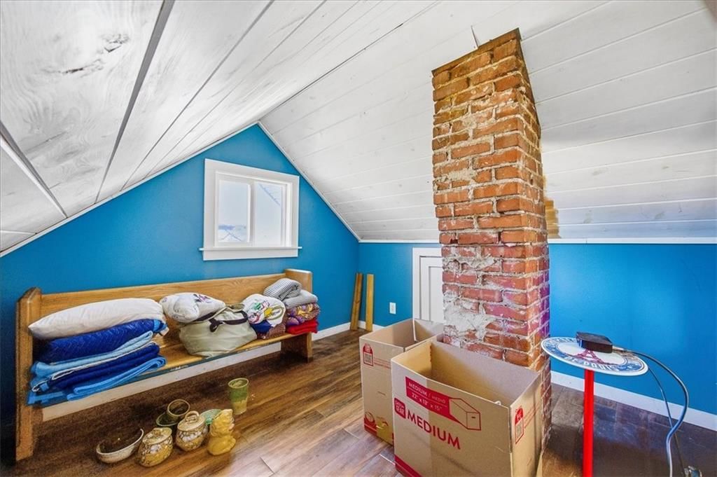 4142 Locust Street — photo 22
