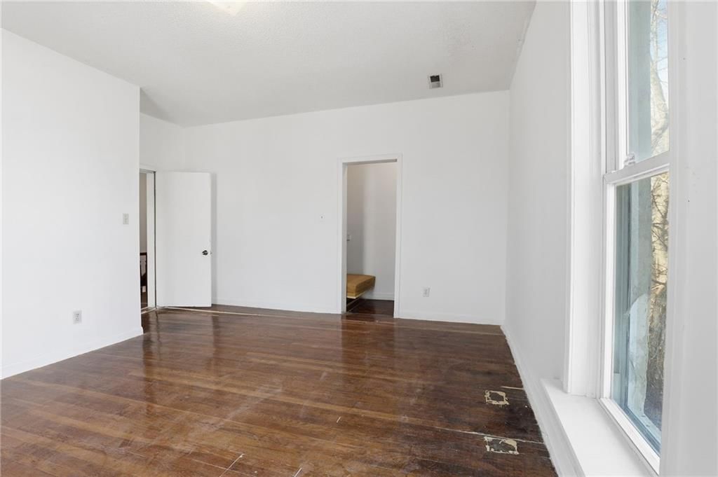 419 Maple Boulevard — photo 22