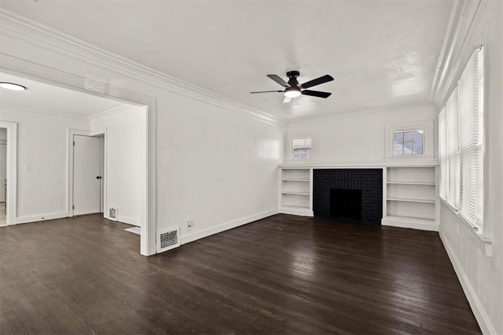 8028 Flora Avenue — photo 3